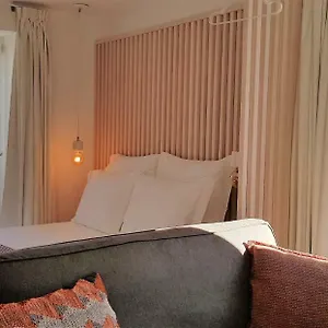 Be Local - In Beco Da Formosa In Alfama - Appartement